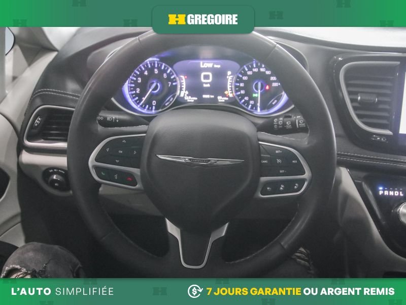 Chrysler Pacifica 2023 Gris Saint-Eustache - photo #17