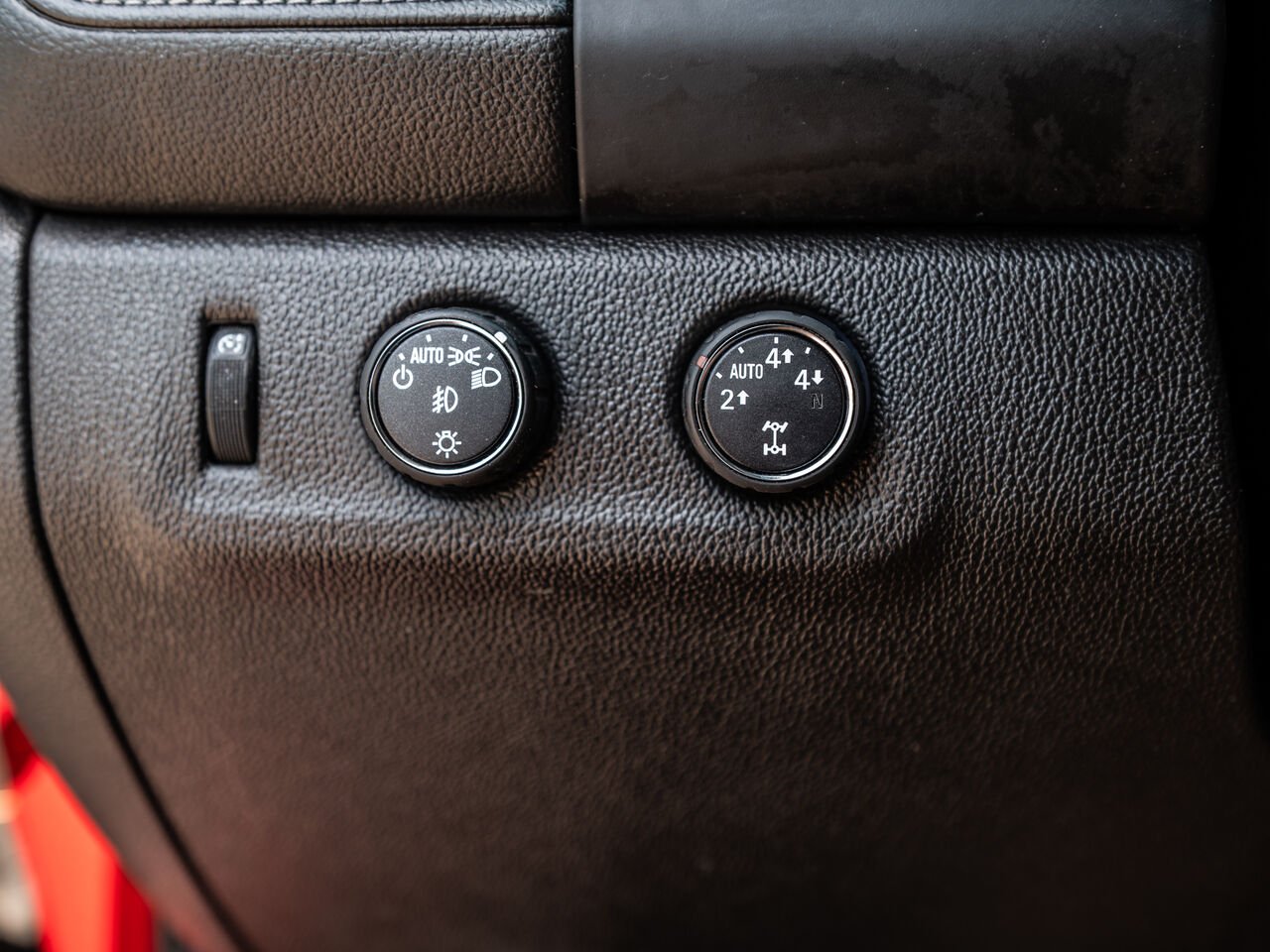 GMC Canyon 2016 Rouge Sainte-Julienne - photo #12
