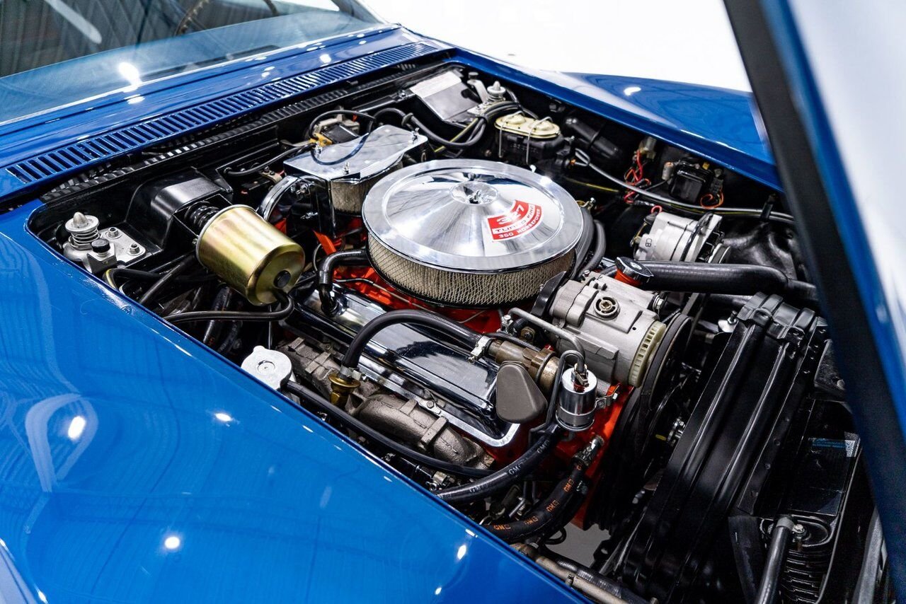 Chevrolet Corvette *PRIX EN USD* Matching numbers Top flight with extensive documentation 1968 Bleu Montréal - photo #14