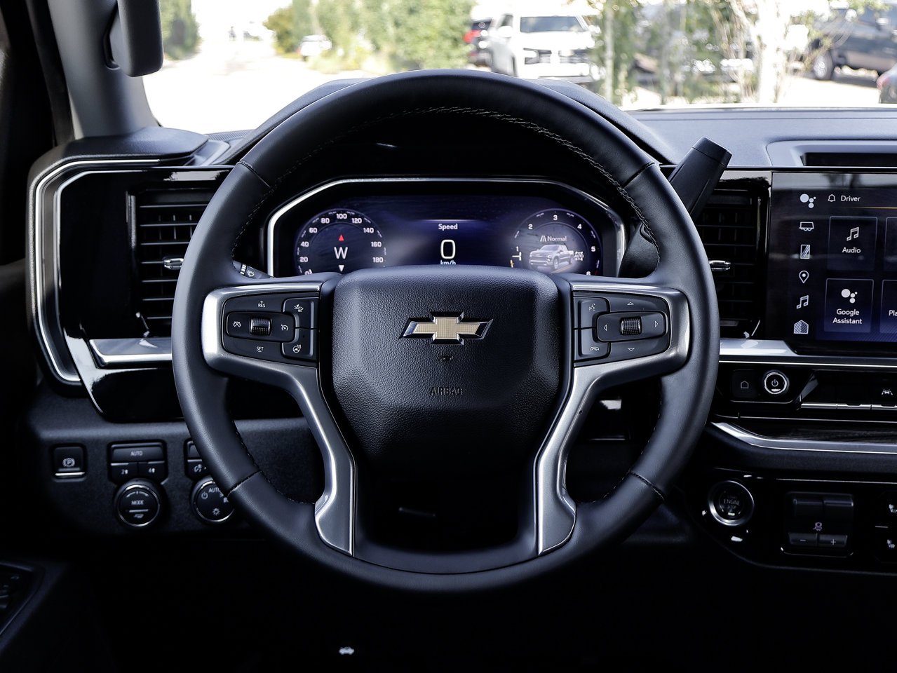 2025 Chevrolet Silverado 1500 4WD Crew Cab 147 LT White Sherwood Park - photo #28