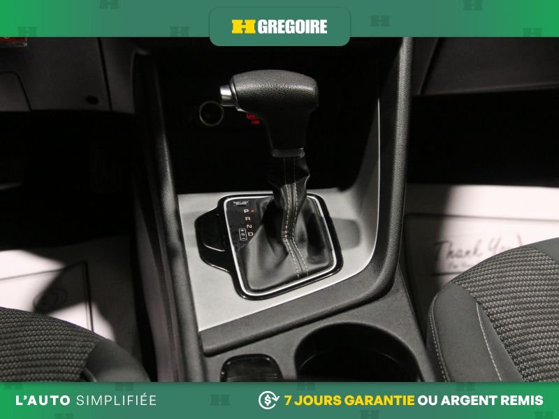 2020 Kia Niro White Saint-Eustache - photo #24