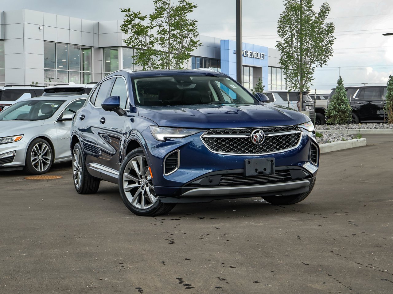 2022 Buick Envision AWD 4dr Avenir Blue Sherwood Park - photo #1