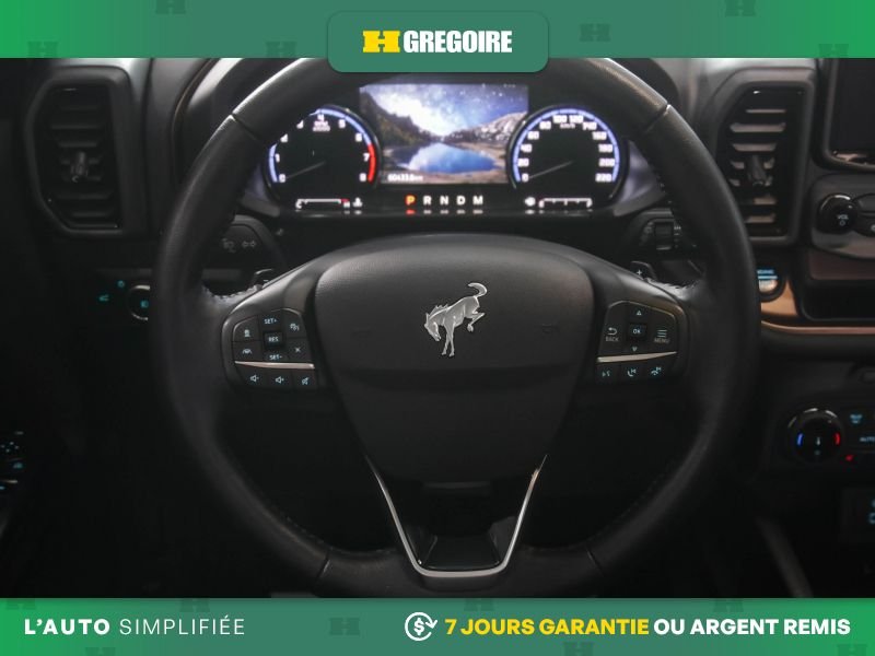 2022 Ford Bronco White Blainville - photo #17