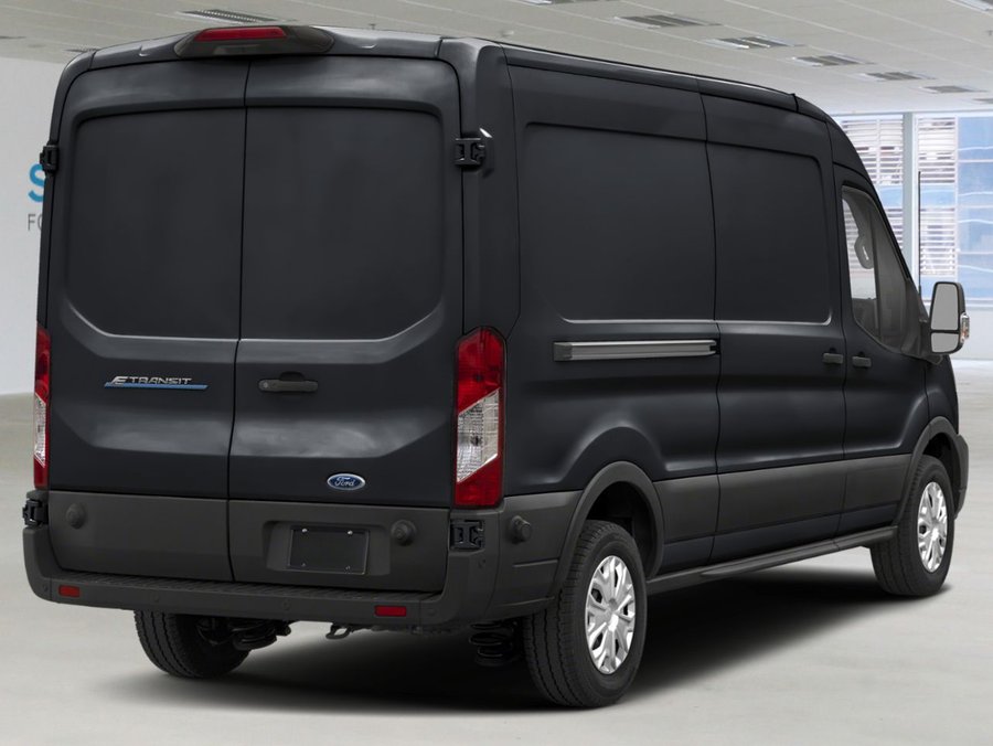 2025 Ford E-Transit Cargo Van E-TRANSIT FOURGONNETTE UTILITAIRE Agate Black Metallic