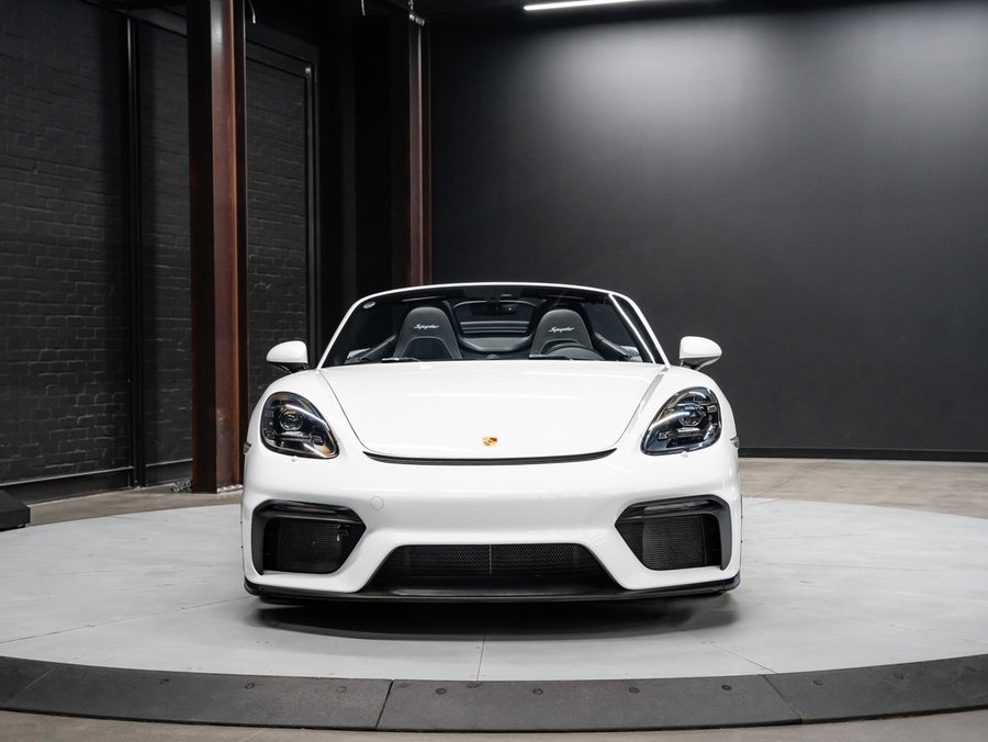 2022 Porsche 718 Spyder 2022 White