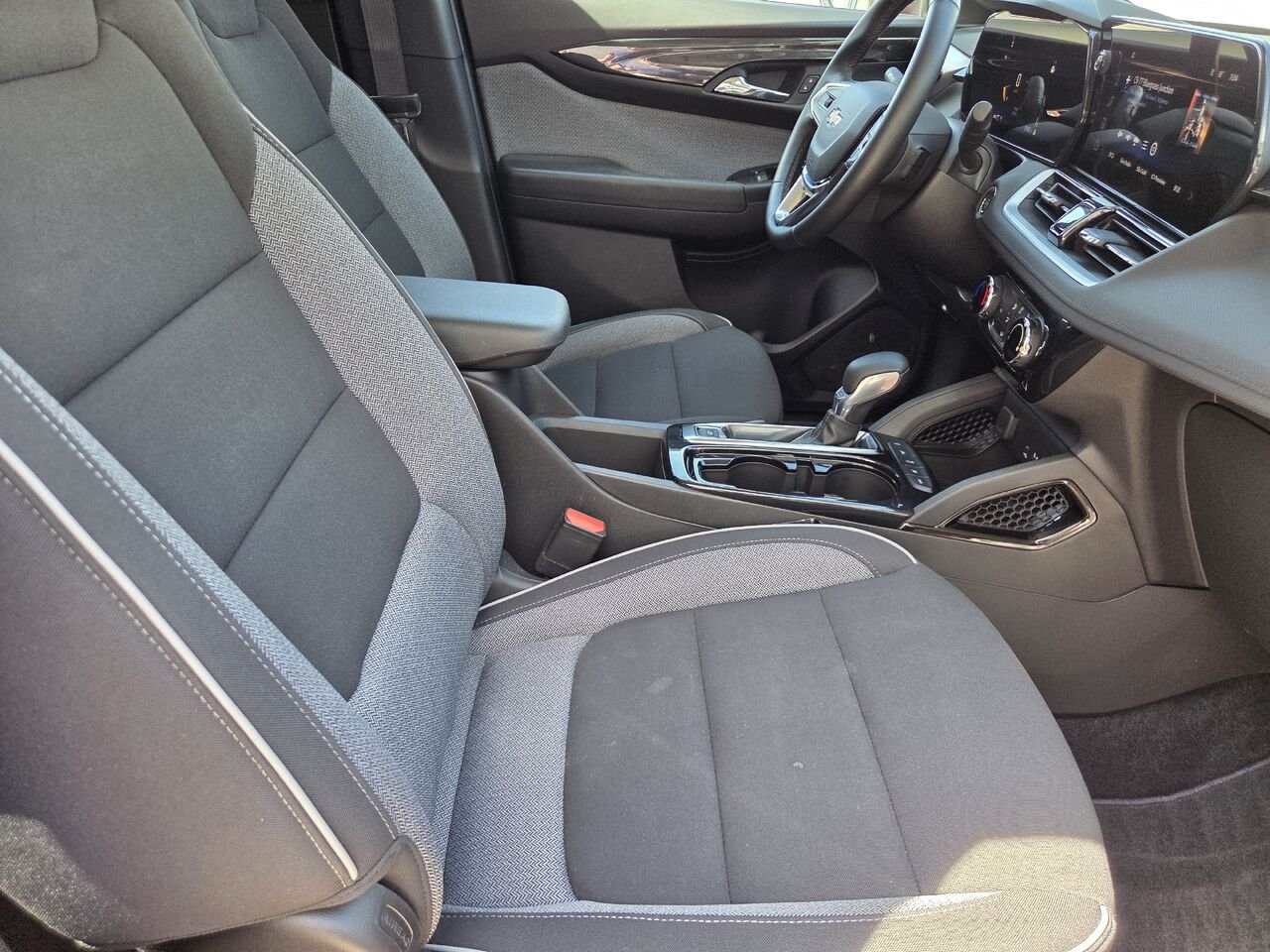 CHEVROLET TRAILBLAZER 2025 Rouge Mont-Laurier - photo #10