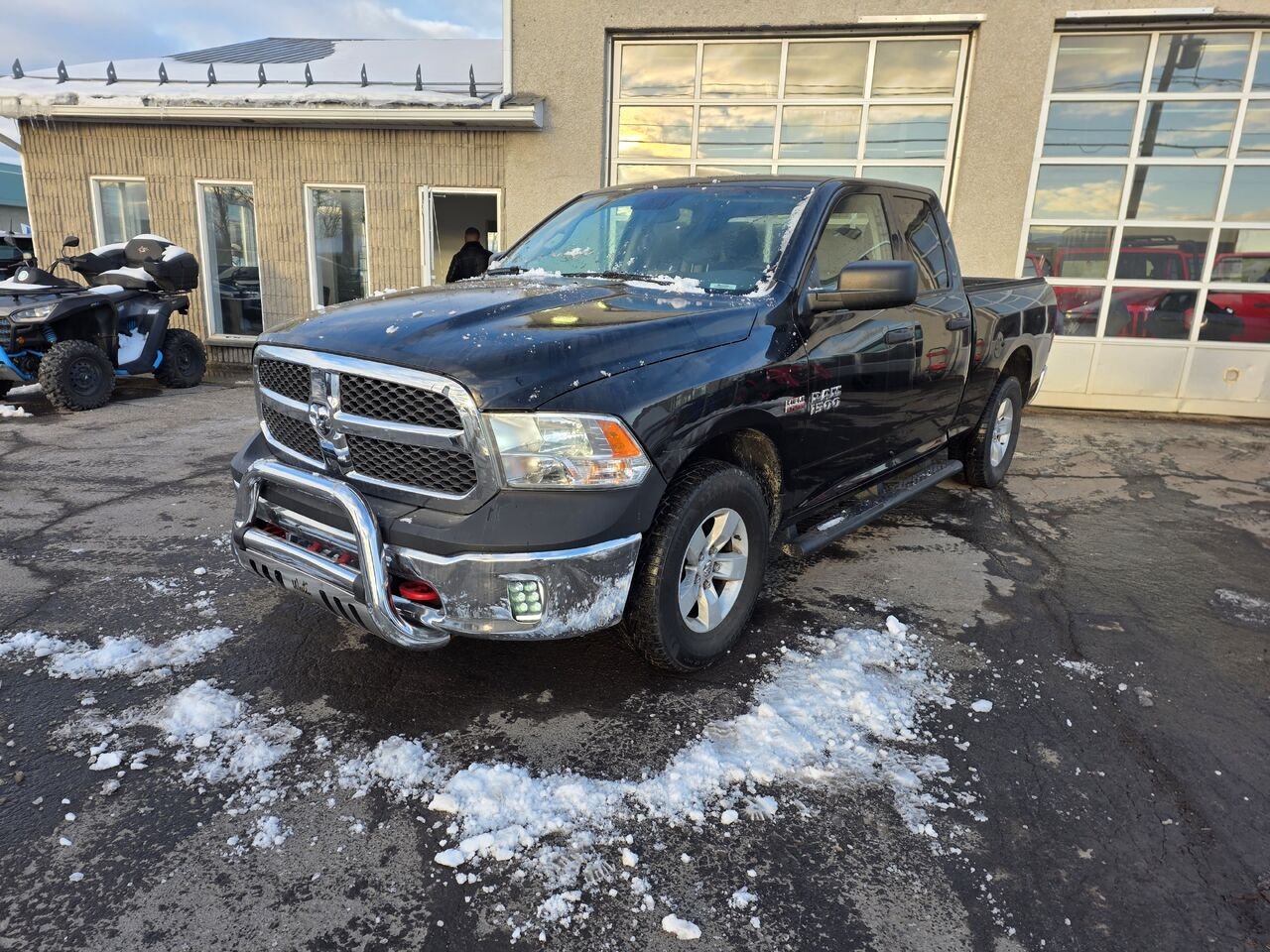 Ram 1500 2017 Noir Longueuil, - photo #0