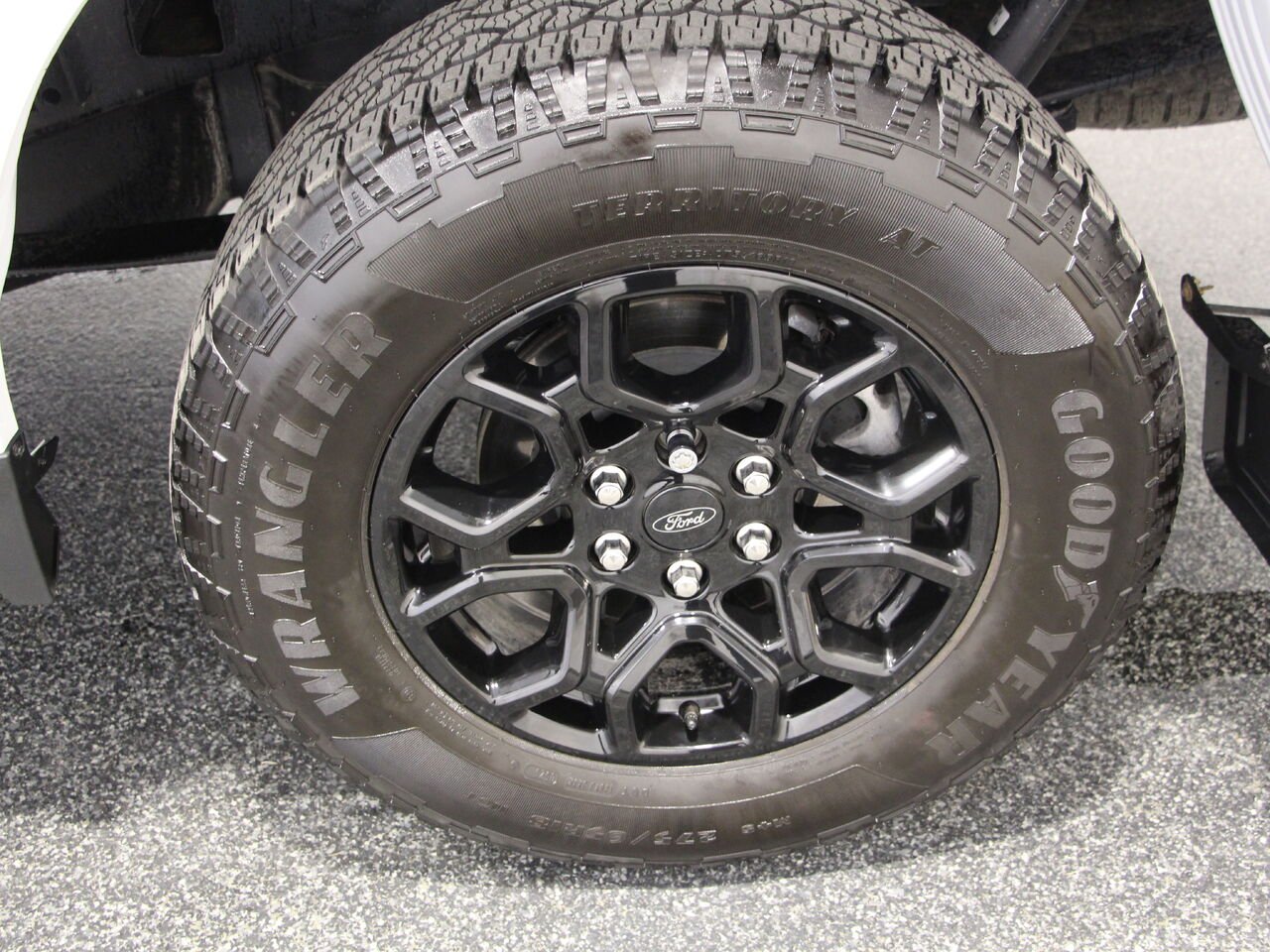 2025 Ford F-150 SUPERCREW XLT White Châteauguay - photo #25