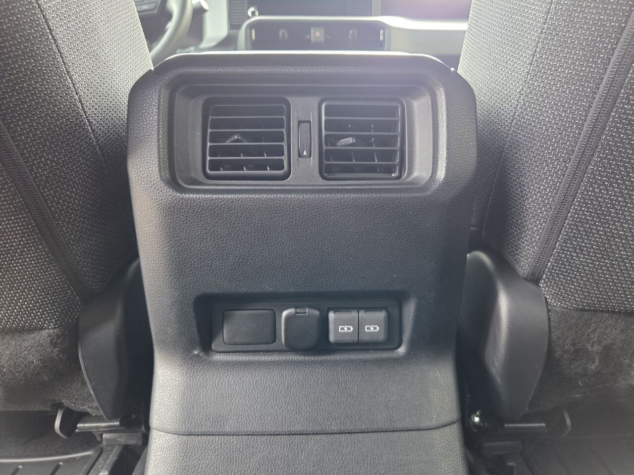 2025 Toyota LAND CRUISER Black Mont-Laurier - photo #15