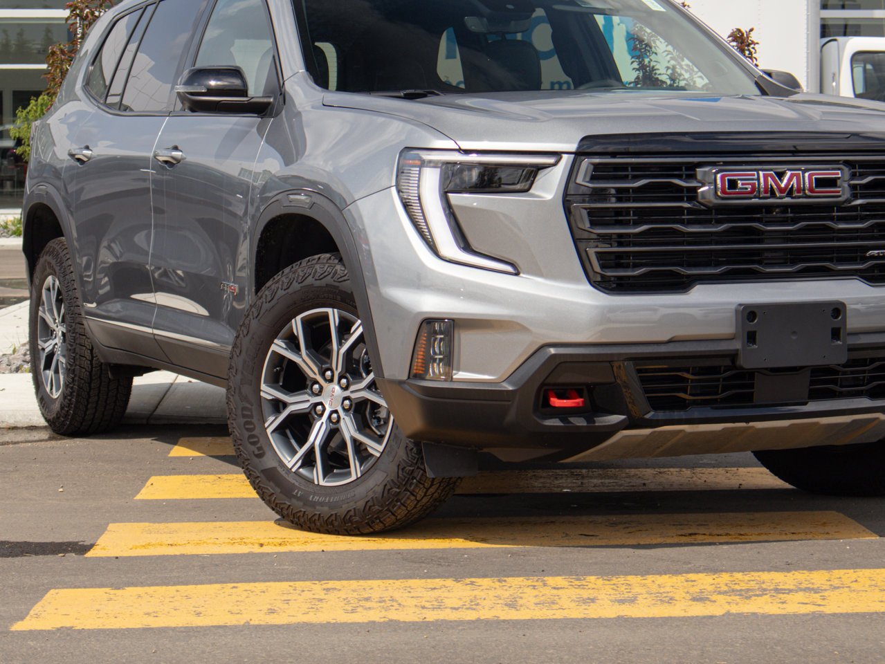 2026 GMC Acadia AWD 4dr AT4 Grey Sherwood Park - photo #5