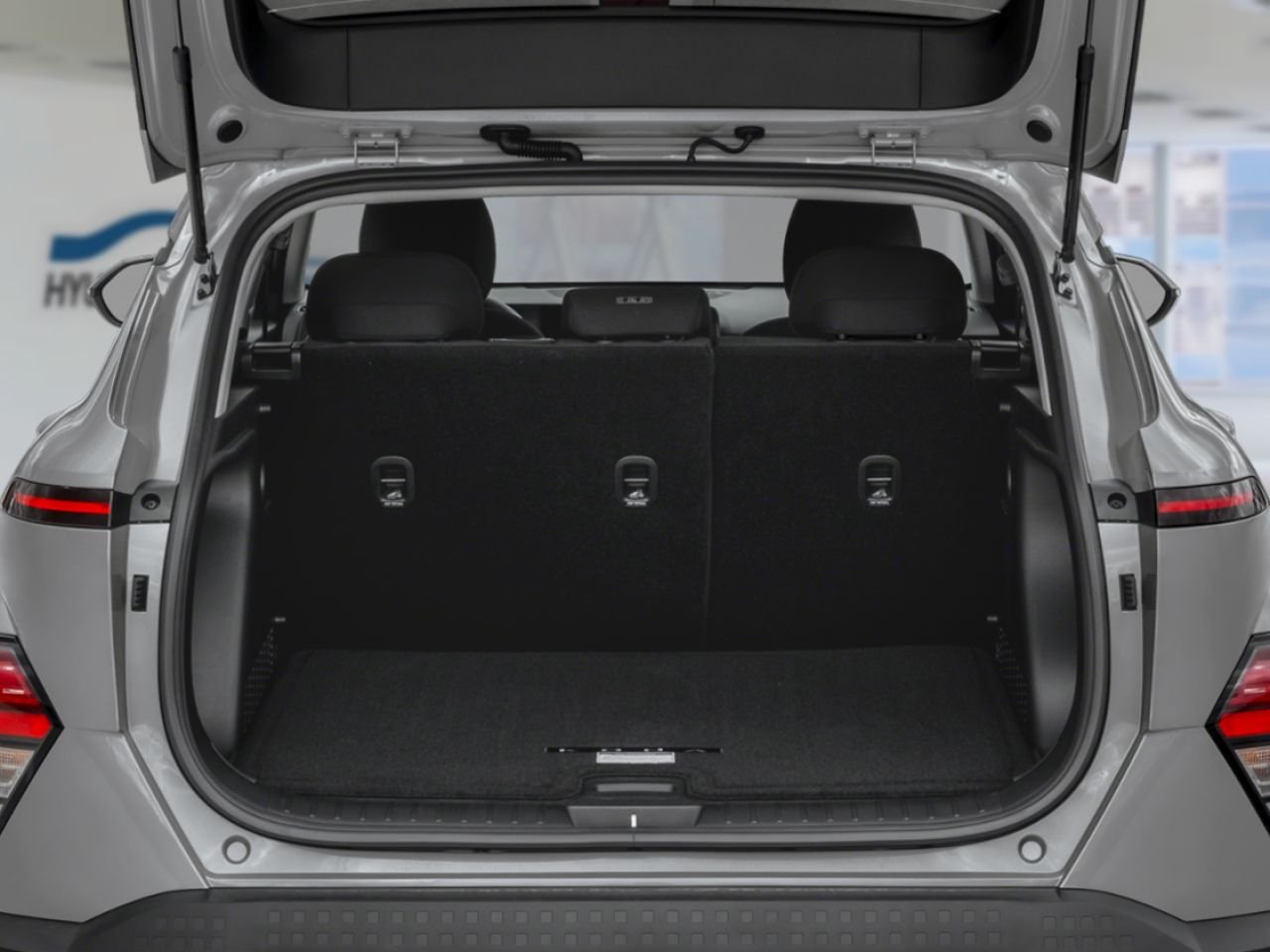 2026 Hyundai Kona Electric Atlas White Blainville - photo #8