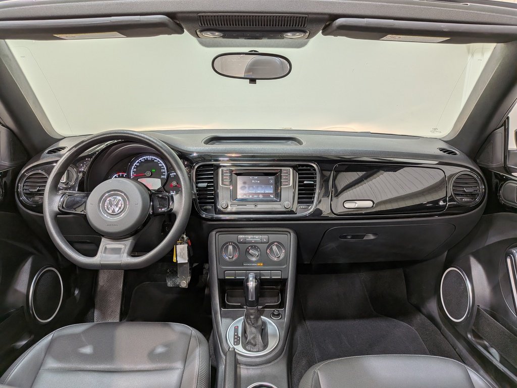 Volkswagen Beetle Convertible 2dr Conv Denim Edition 2016 Noir Val-David - photo #12