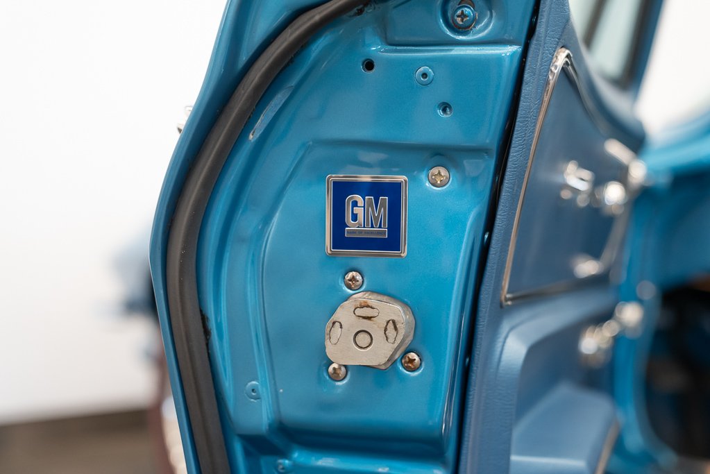 Chevrolet Corvette 1967 Bleu Montréal - photo #35