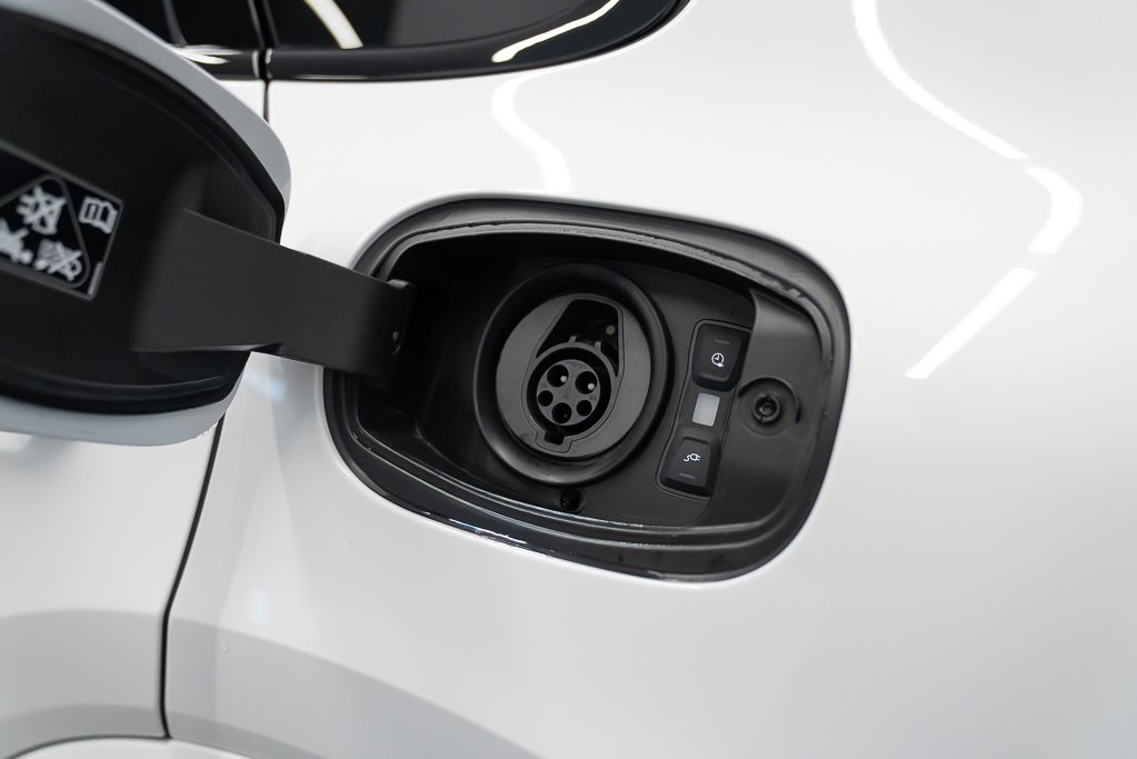 Porsche Cayenne Turbo E-Hybrid Coupe AWD 2024 Blanc Kirkland - photo #25