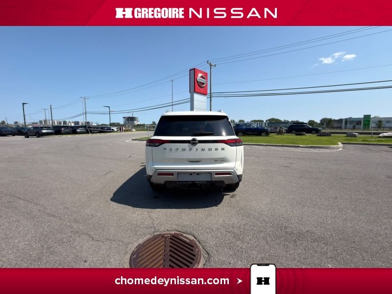 Nissan Pathfinder 2024 Blanc Saint-Eustache - photo #8