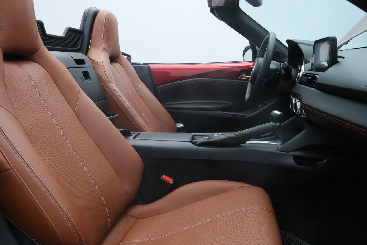 Mazda MX-5 NIV JM1NDAD73P0557308 2023 Rouge Chicoutimi - photo #12