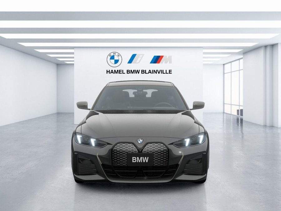 BMW i4 2026 2026 Gris Brooklyn métallique