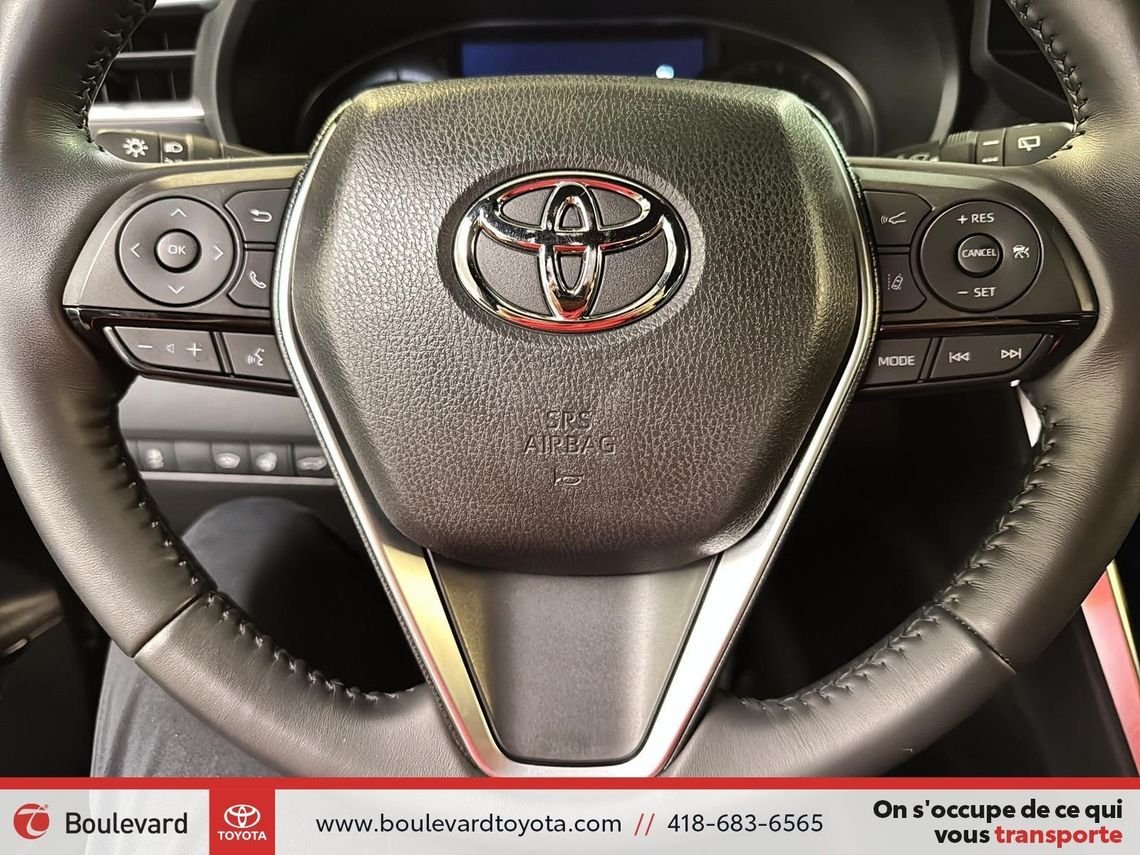 Toyota Venza 98389A-95 | XLE, AWD 2024 Gris côtier métallisé Québec - photo #14