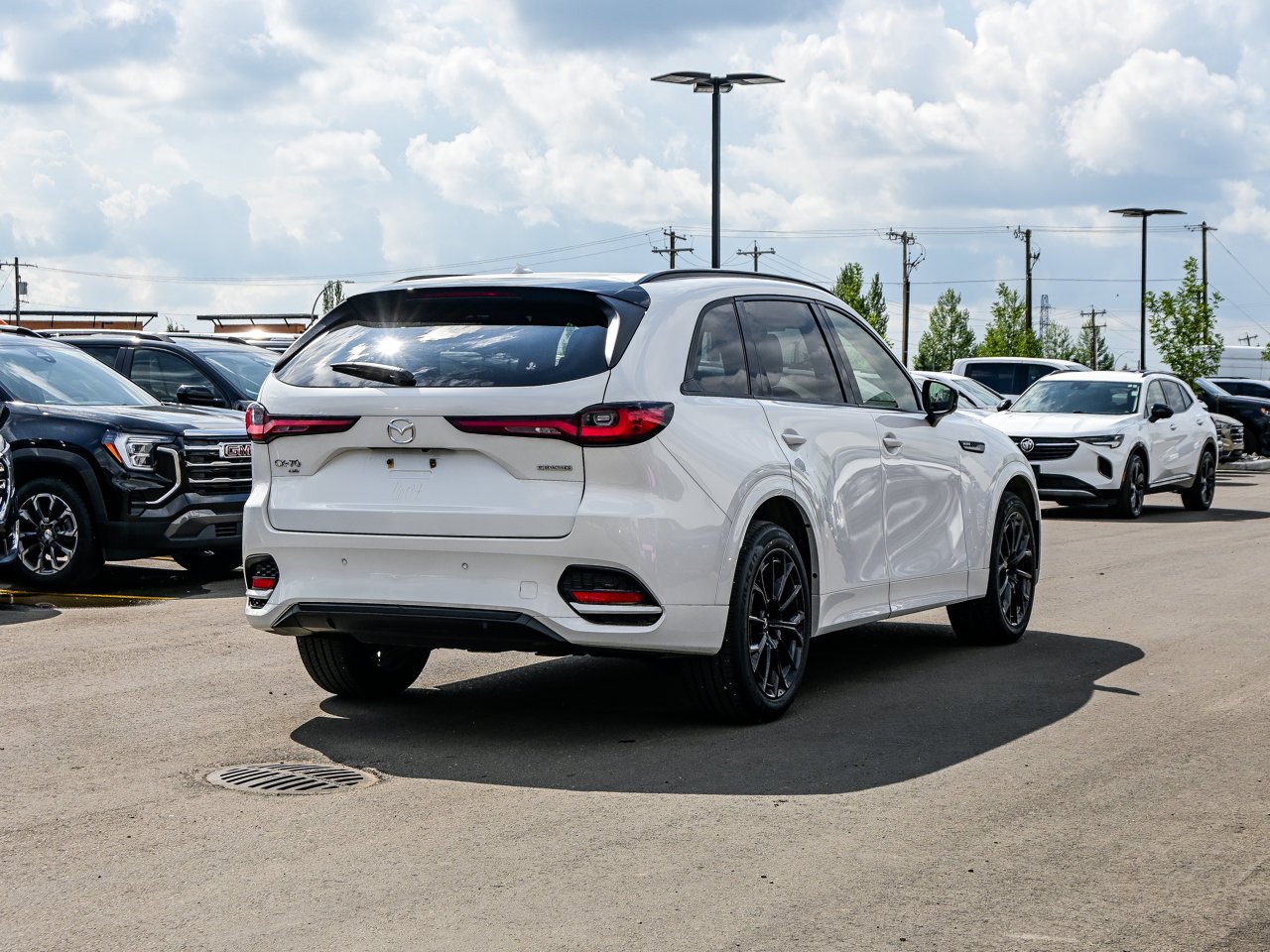2025 Mazda CX-70 MHEV GT AWD White Sherwood Park - photo #12