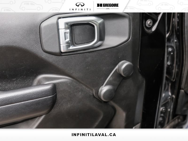 2024 Jeep Wrangler Blainville - photo #12