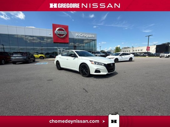 2022 Nissan Altima 2022 Black