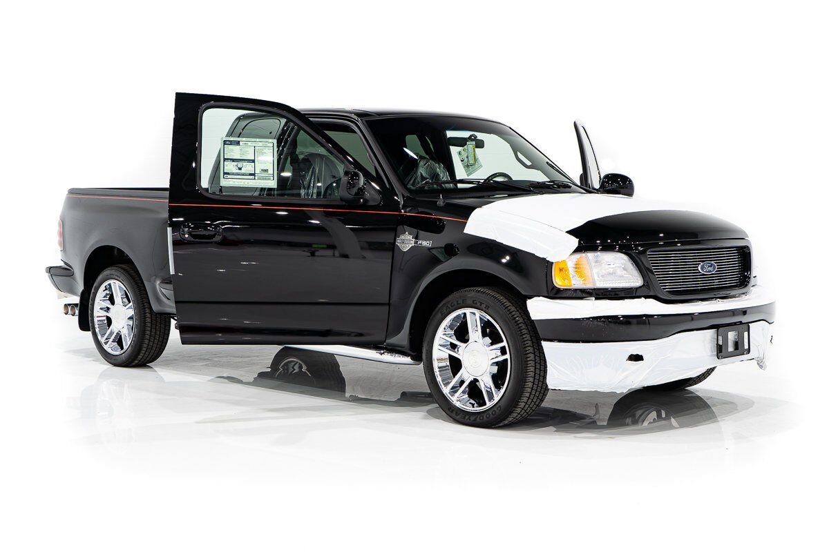 2000 Ford F-150 Harley Davidson Edition In Delivery Packaging Black Montreal - photo #45
