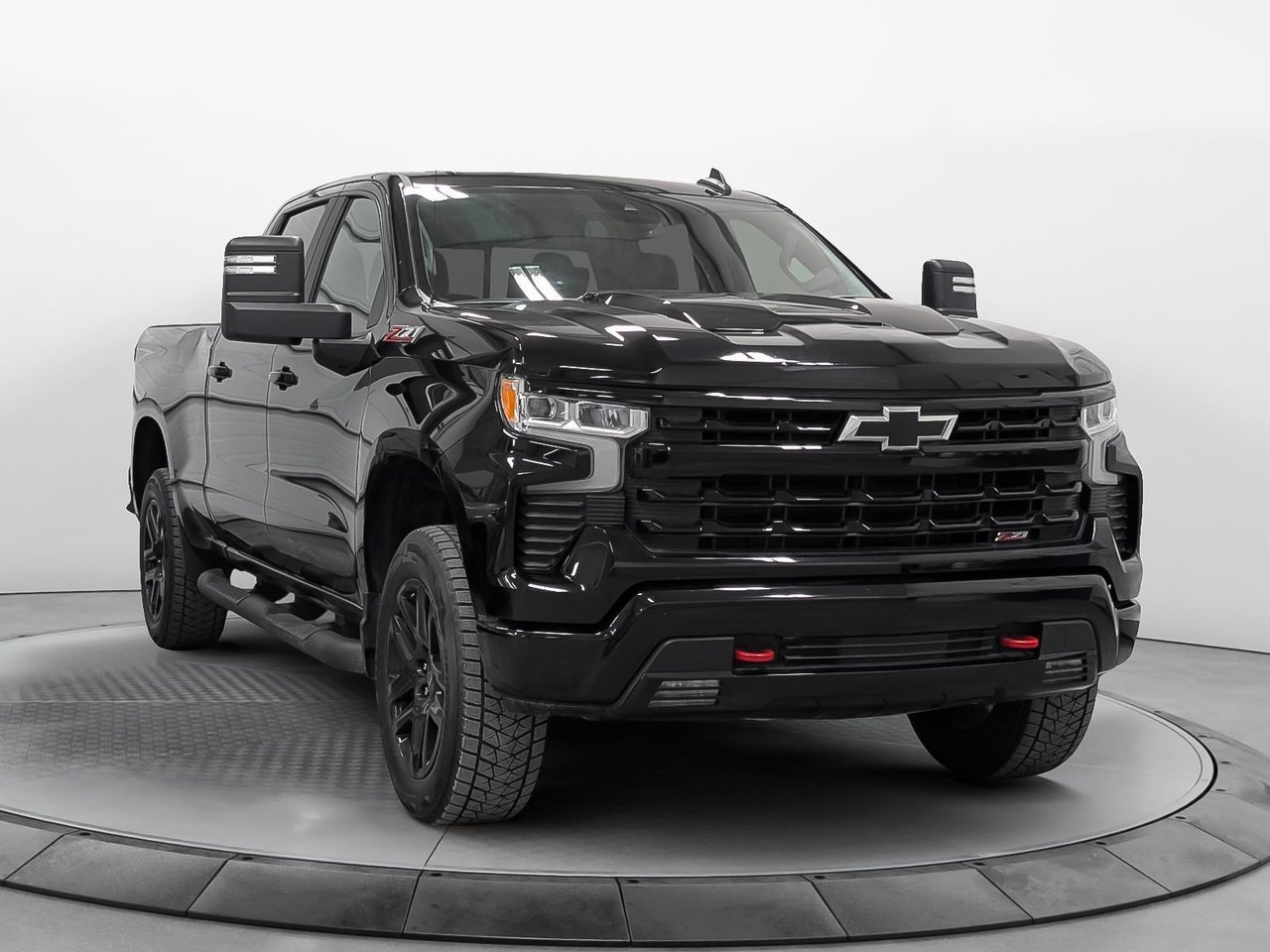Chevrolet Silverado 1500 LT Trail Boss 2024 NOIR Saint-Eustache - photo #2