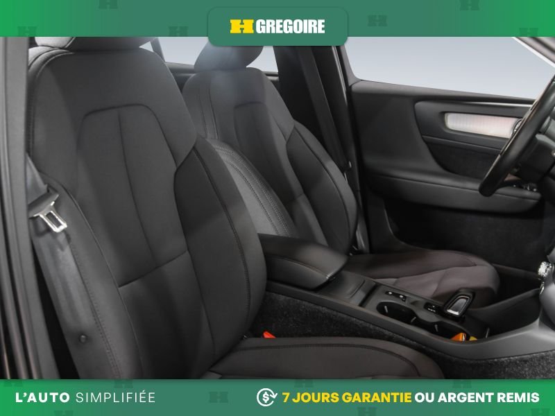 Volvo XC40 2021 Noir Laval - photo #28