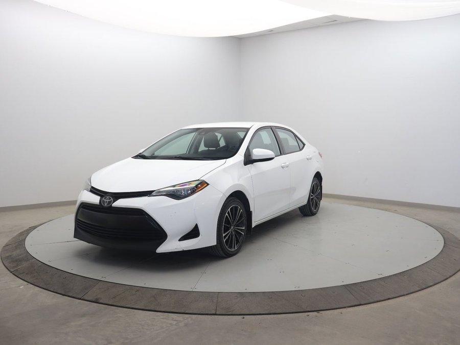 2018 Toyota Corolla 2018 White