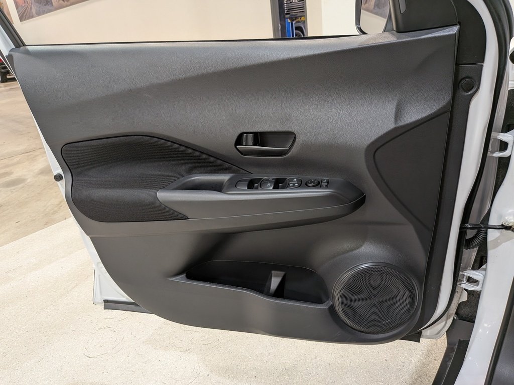Nissan Kicks 2024 Blanc Val-David - photo #30