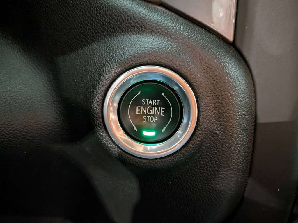2023 Chevrolet Silverado 1500 4WD Crew Cab 157" Work Truck White Val-David - photo #28