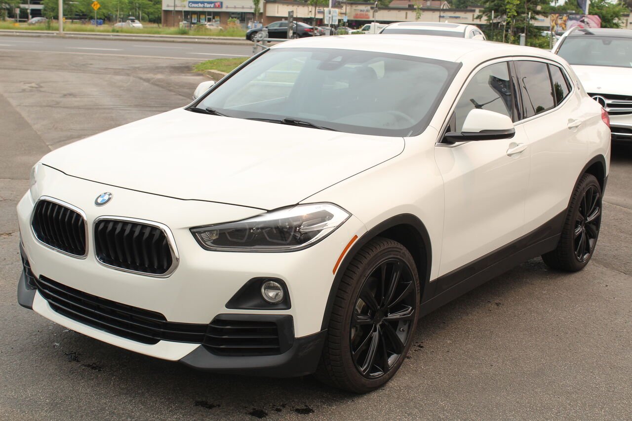 2018 BMW X2 VIN: WBXYJ5C35JEF73862 White Sainte-Rose - photo #1