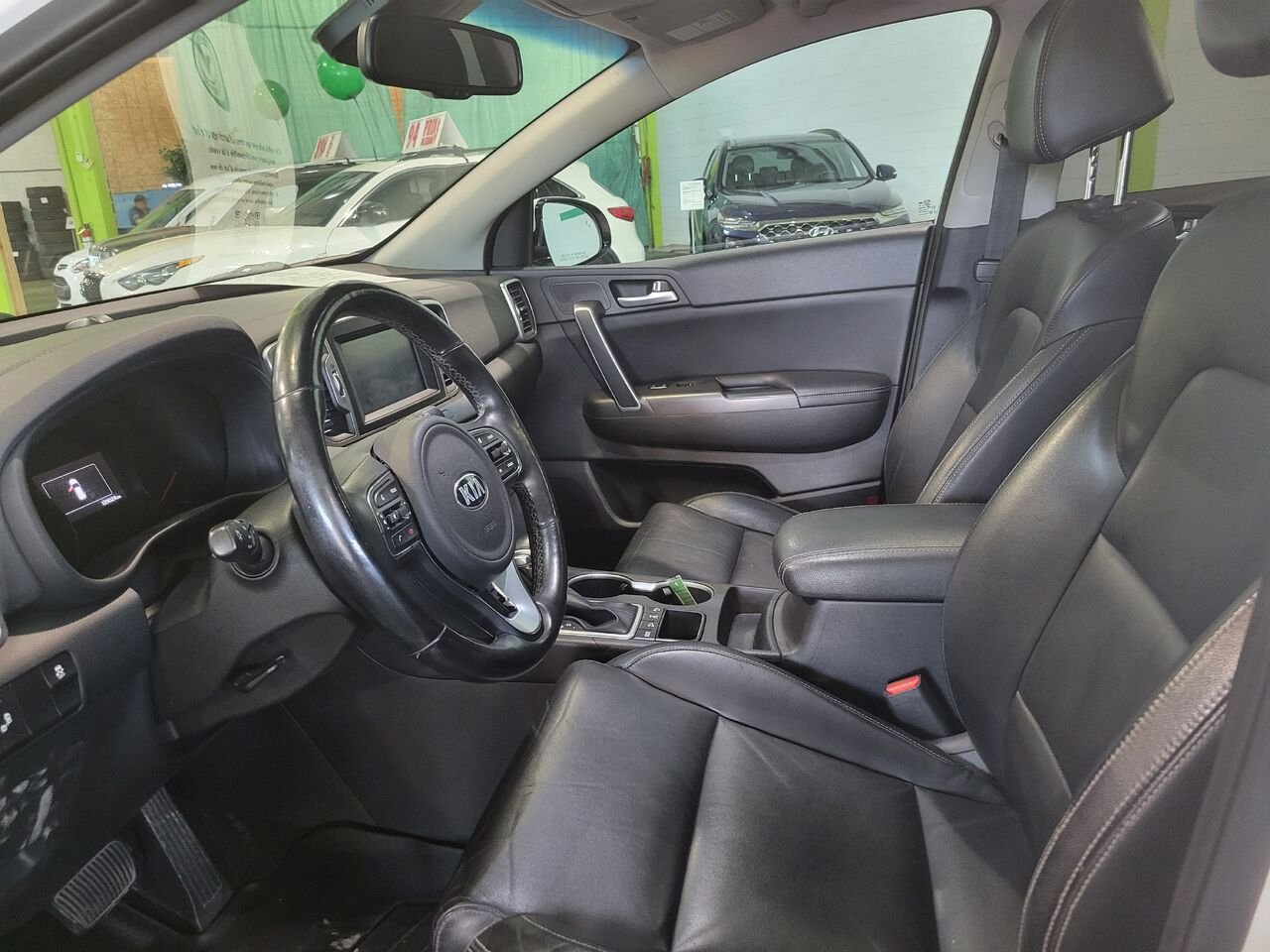 2017 Kia Sportage White  - photo #9