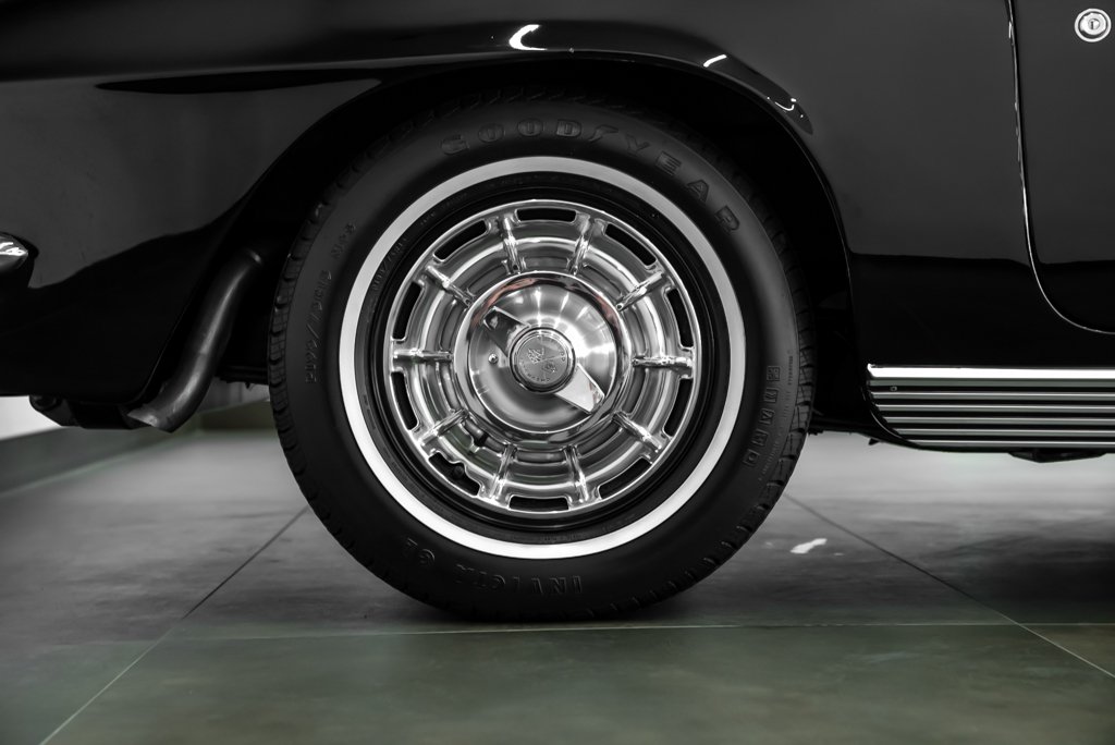 Chevrolet Corvette 1962 Noir Montréal - photo #63