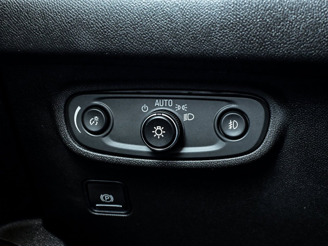 2022 GMC Terrain AWD 4dr AT4 Black Sherwood Park - photo #22