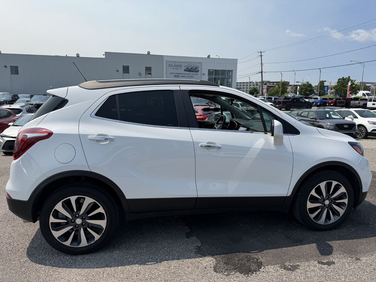 BUICK ENCORE PREFERRED Privilégiée 4 portes TA 2021 Blanc Ottawa & Gatineau - photo #10