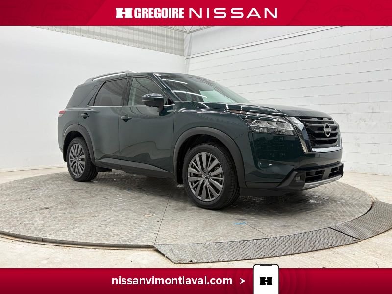 Nissan Pathfinder 2023 Vert Laval - photo #0