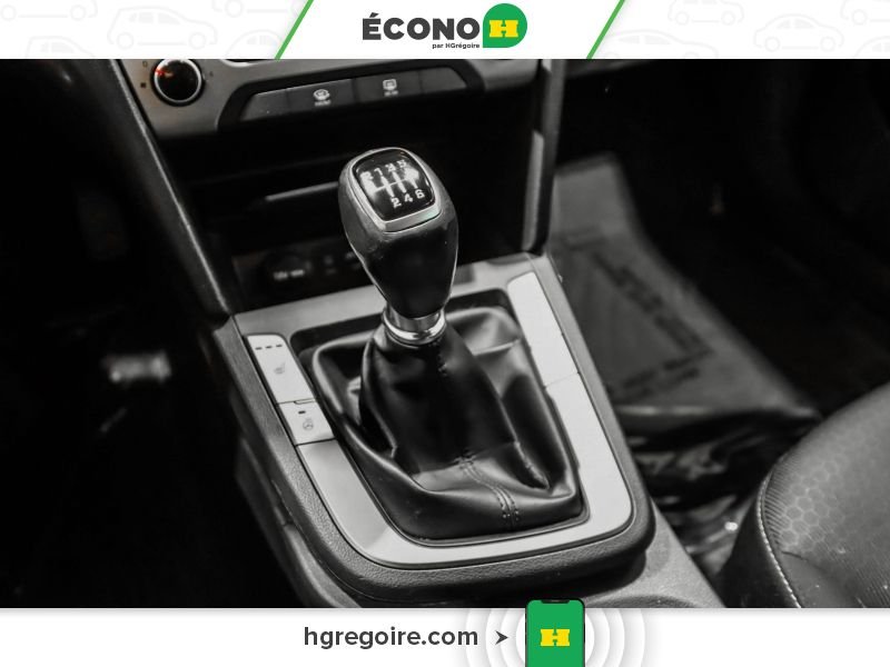 2018 Hyundai Elantra Black Saint-Eustache - photo #20