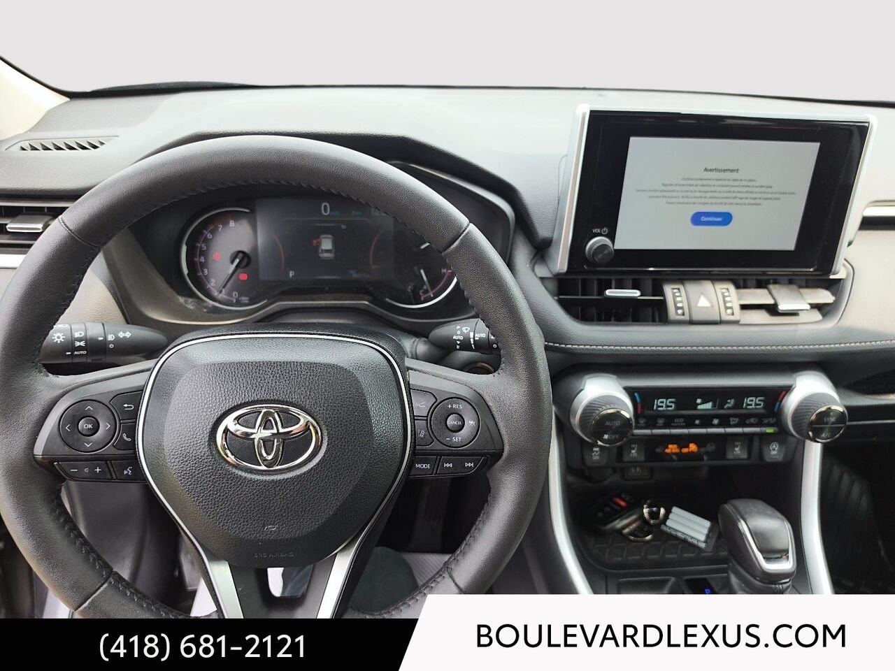 Toyota RAV4 19909A | XLE TI 2023 Gris Québec - photo #13