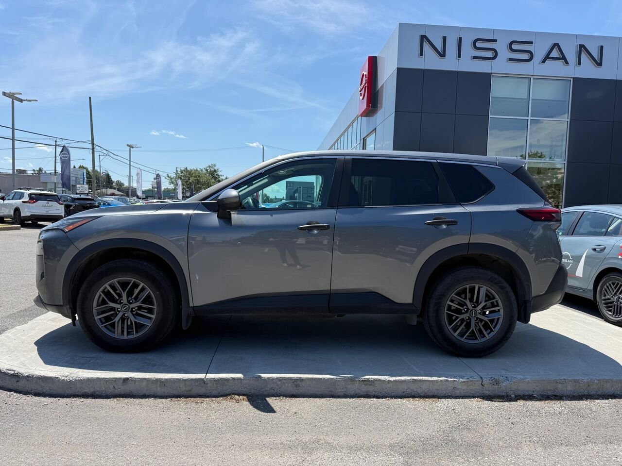 2023 Nissan Rogue S TA Grey Châteauguay - photo #1