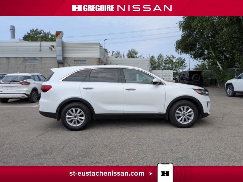2020 Kia Sorento White Laval - photo #23