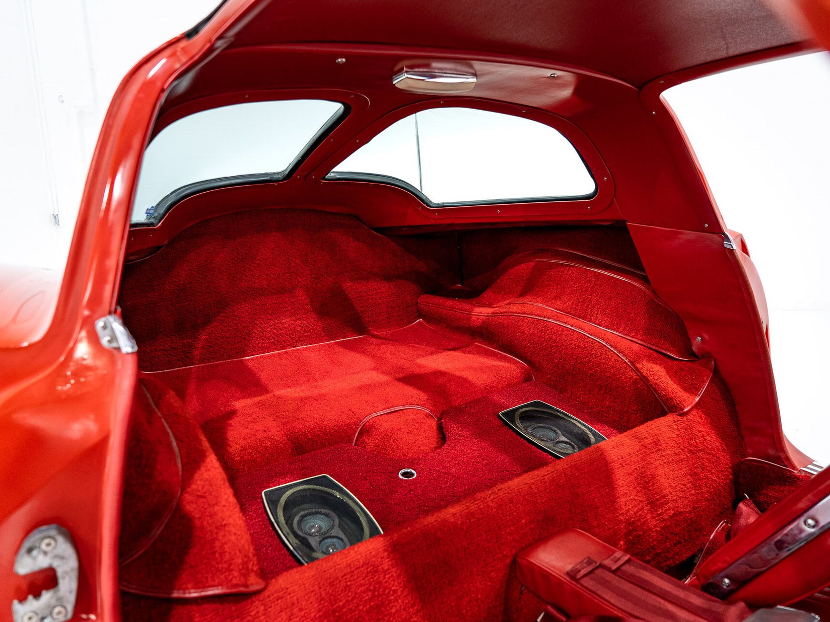 Chevrolet Corvette Split window matching# 327 Factory A/C | PRICE IN USD 1963 Rouge Montréal - photo #62