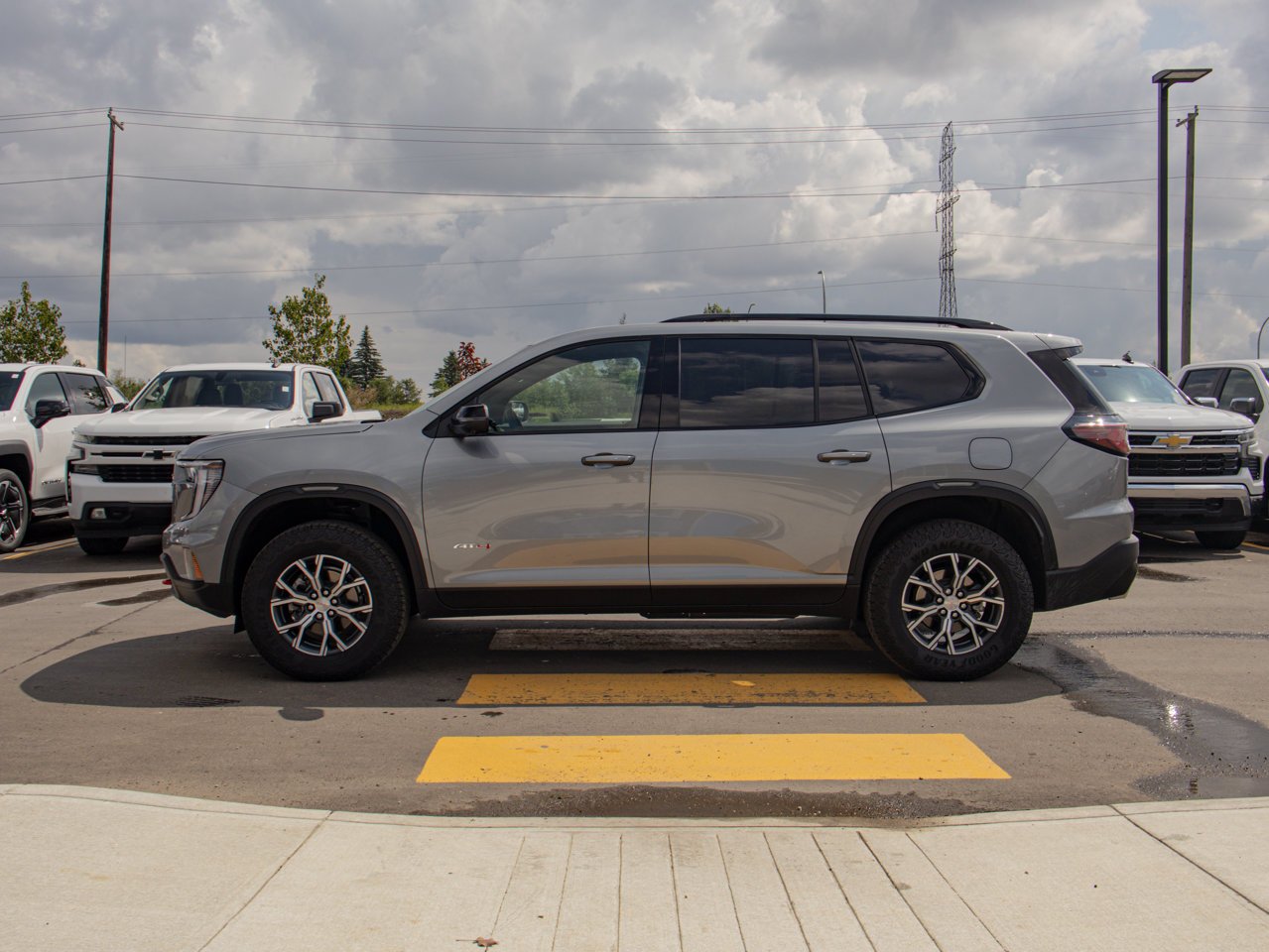 2026 GMC Acadia AWD 4dr AT4 Grey Sherwood Park - photo #6