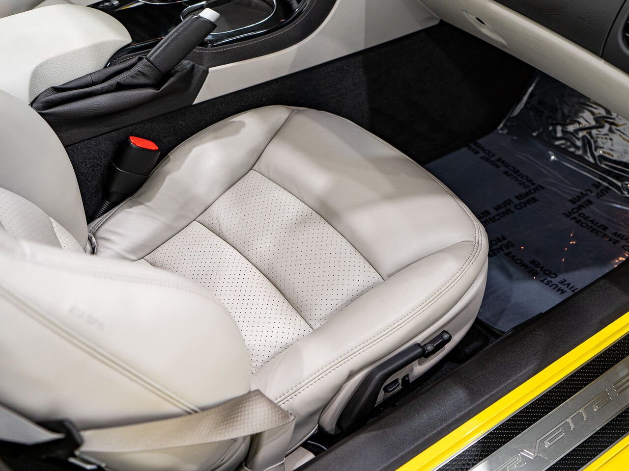 2008 Chevrolet Corvette With only 900km (563mi) From new with window sticker Yellow Kirkland - photo #52