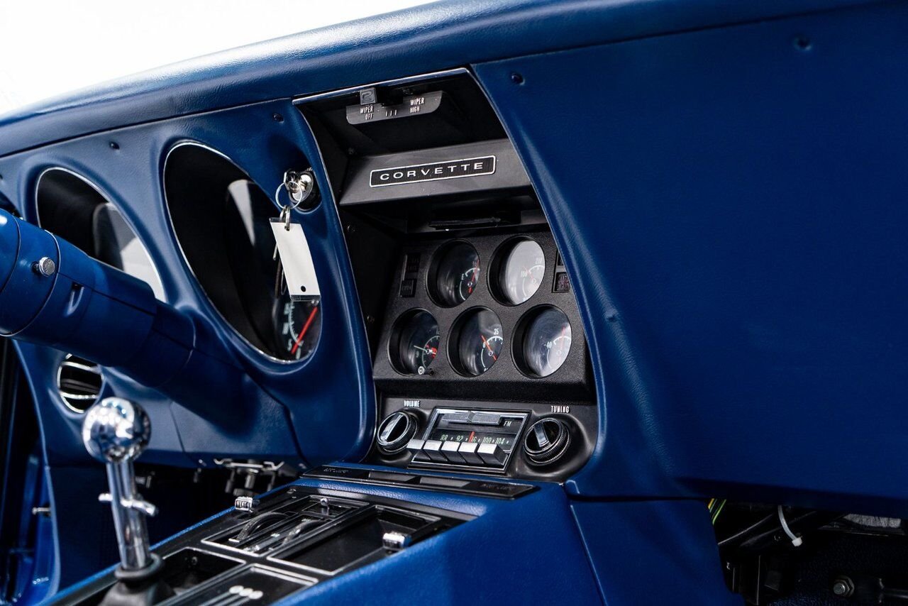 Chevrolet Corvette *PRIX EN USD* Matching numbers Top flight with extensive documentation 1968 Bleu Montréal - photo #70