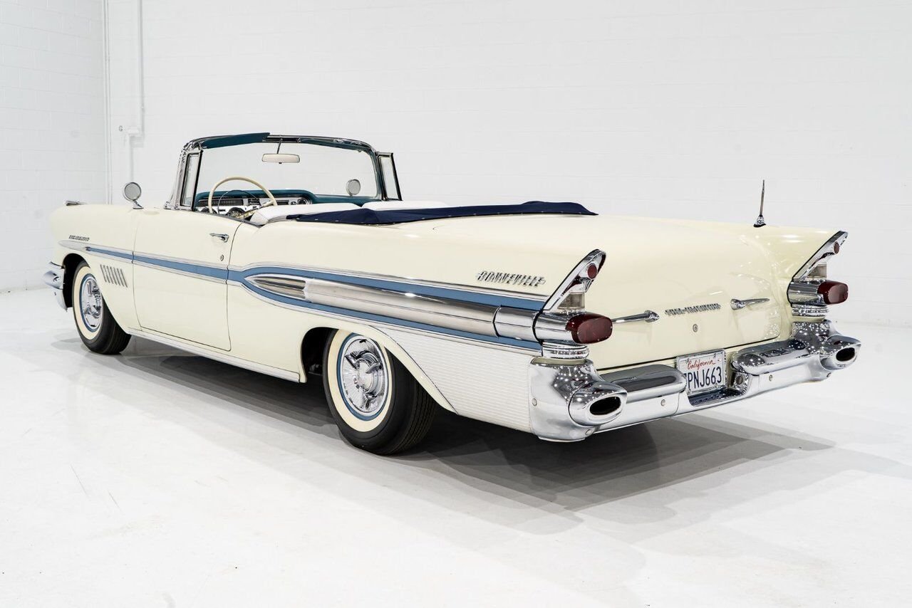 1957 Pontiac Bonneville *PRICE IN USD* Fuel injected 347/315HP 1 of 630 produced White Montreal - photo #23