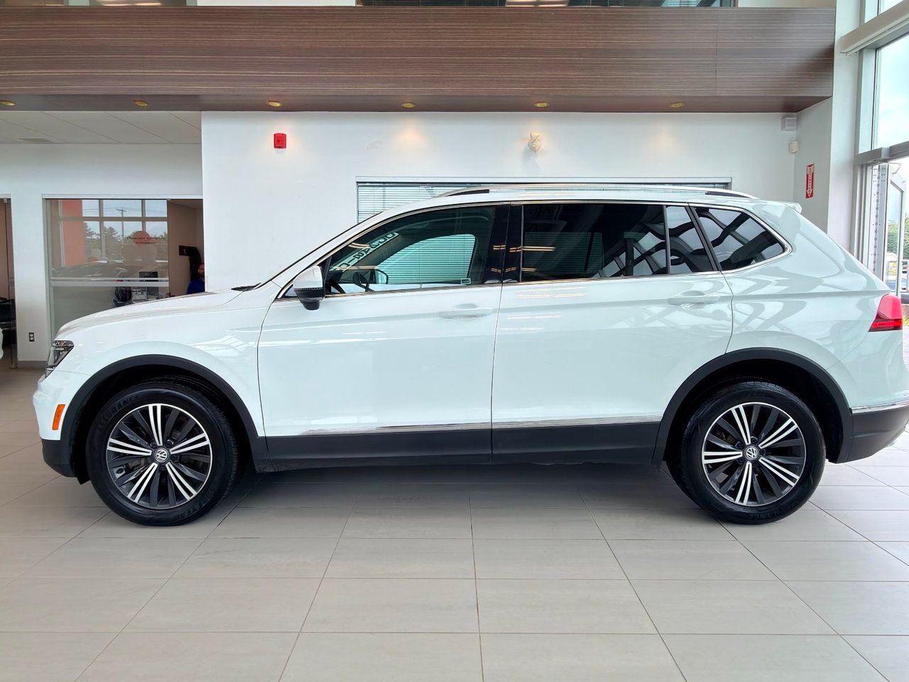 Volkswagen Tiguan 2021 Blanc Notre-Dame-des-Prairies - photo #6