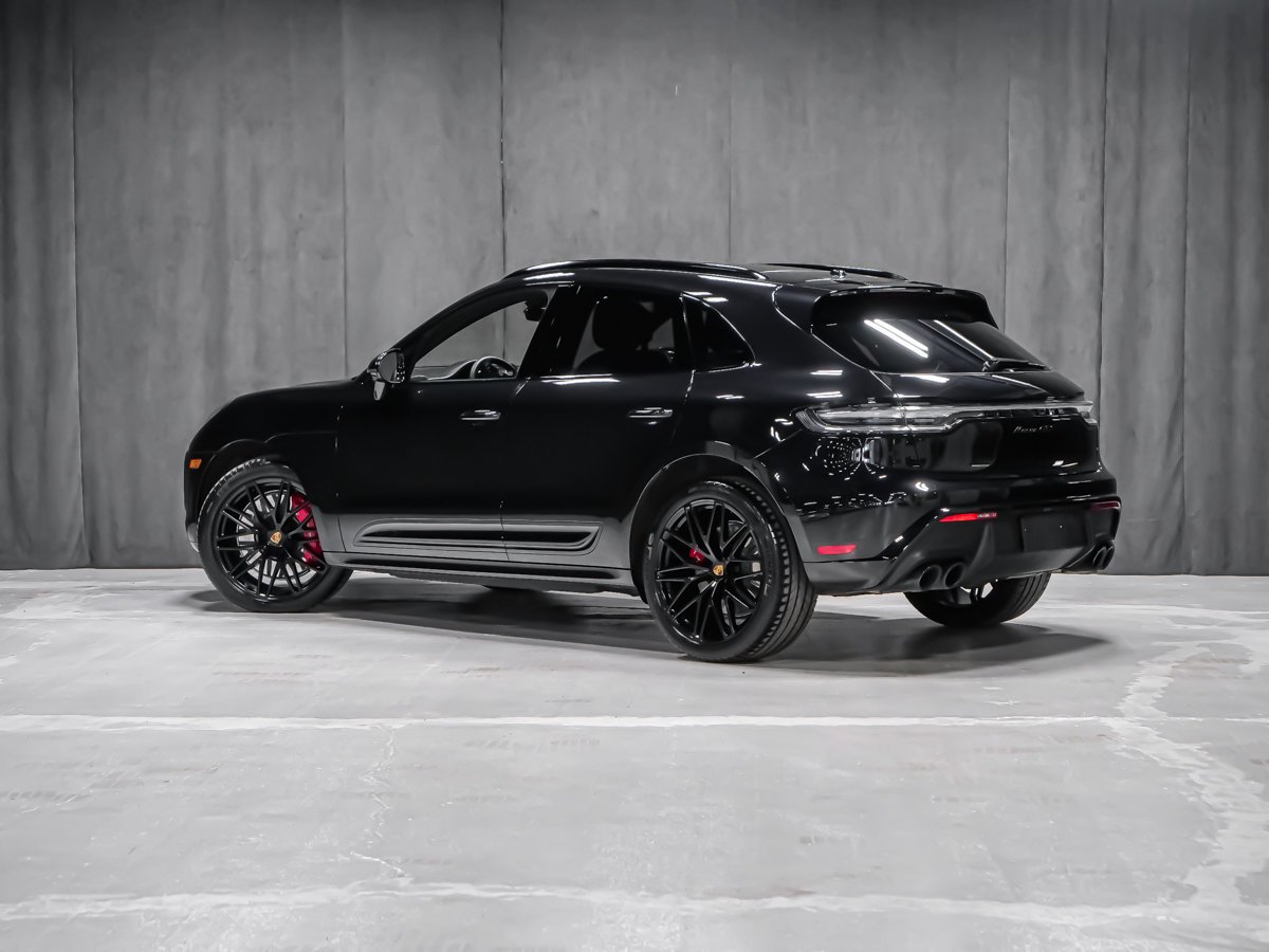 2025 Porsche Macan GTS Black Montreal - photo #3