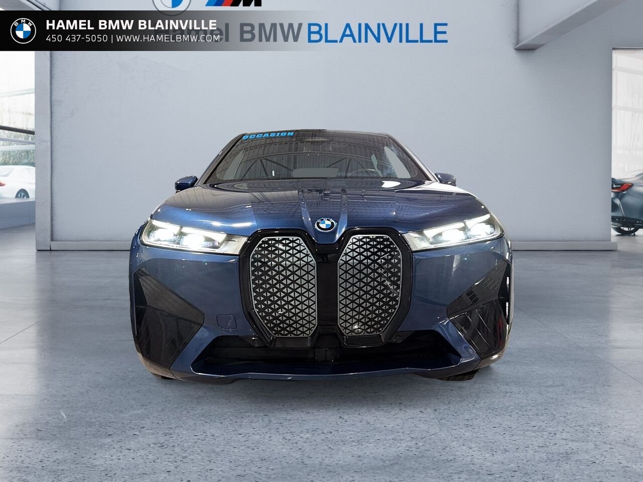 2024 BMW iX xDrive40 véhicule d'activités sportives Blue Blainville - photo #1
