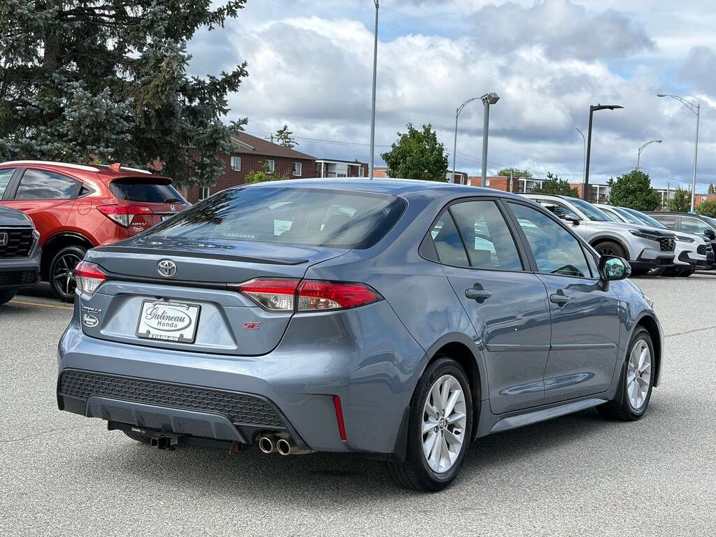 2022 Toyota Corolla SE Blue Gatineau - photo #5